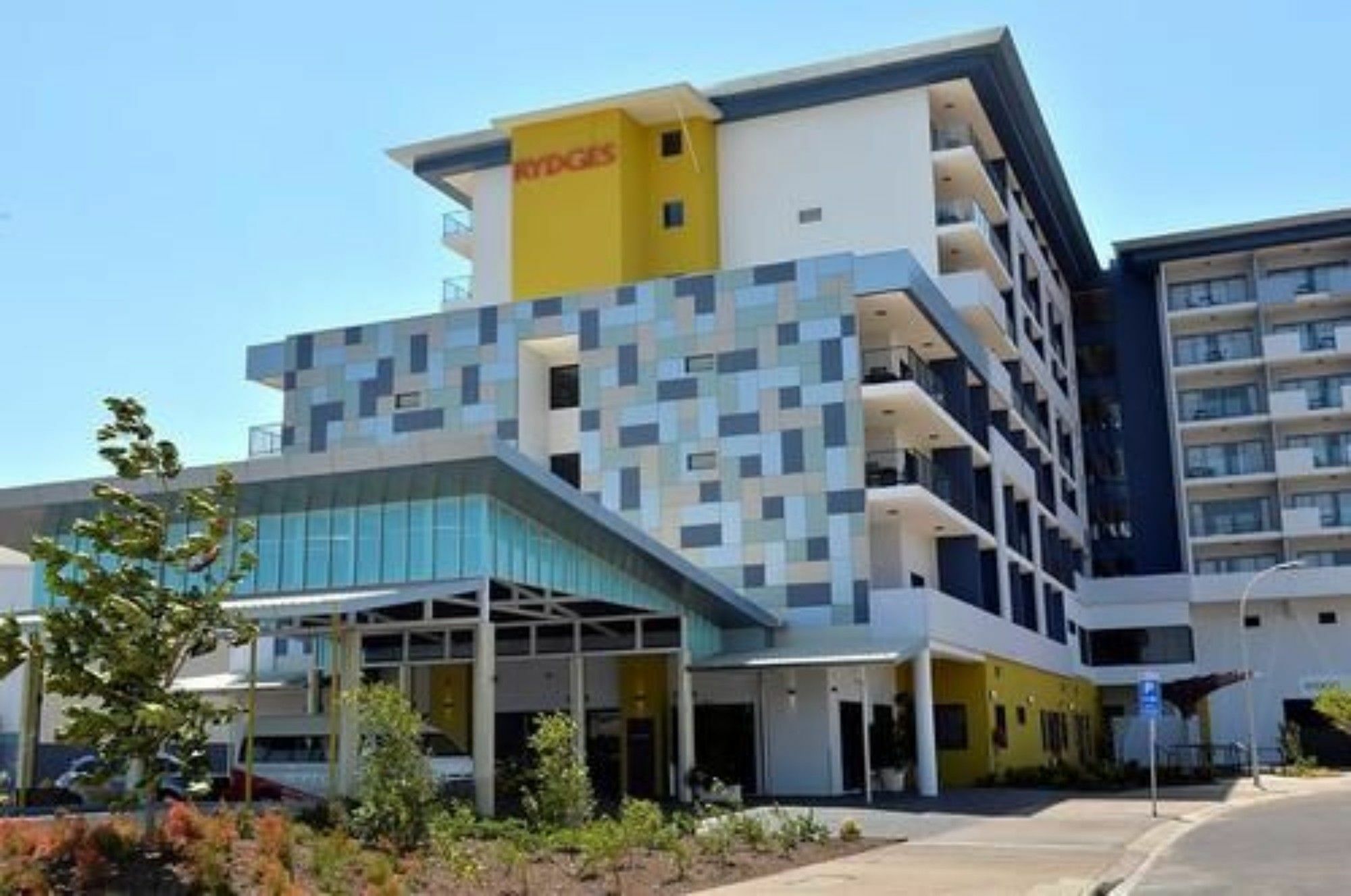 Rydges Palmerston - Darwin Hotel Exterior photo